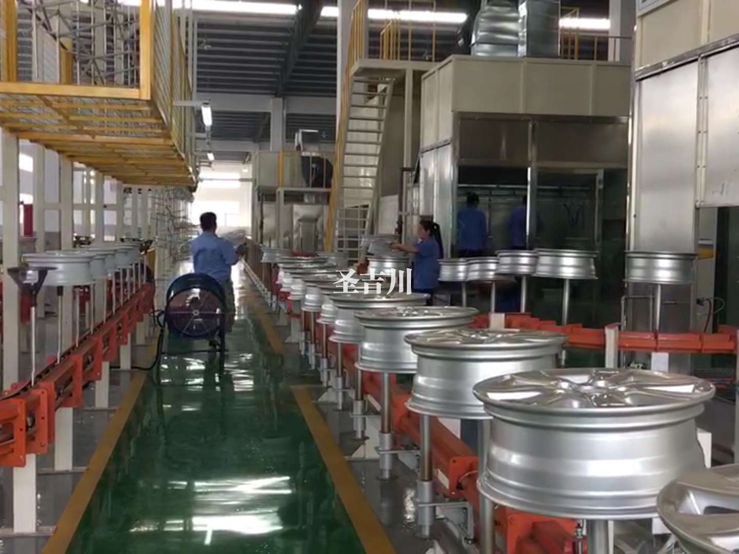 Wheel hub