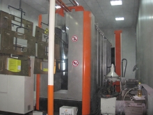 Automatic powder spraying line for box shell