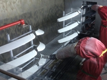 Tail robot spraying line